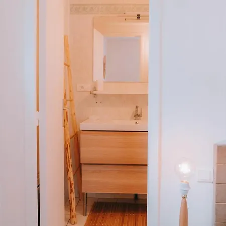100m De La - Belle Maison Pour 8 * Pornichet